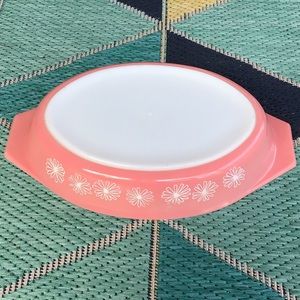 Vintage Pyrex Pink Daisy 1.5 qt Open Baker Dish